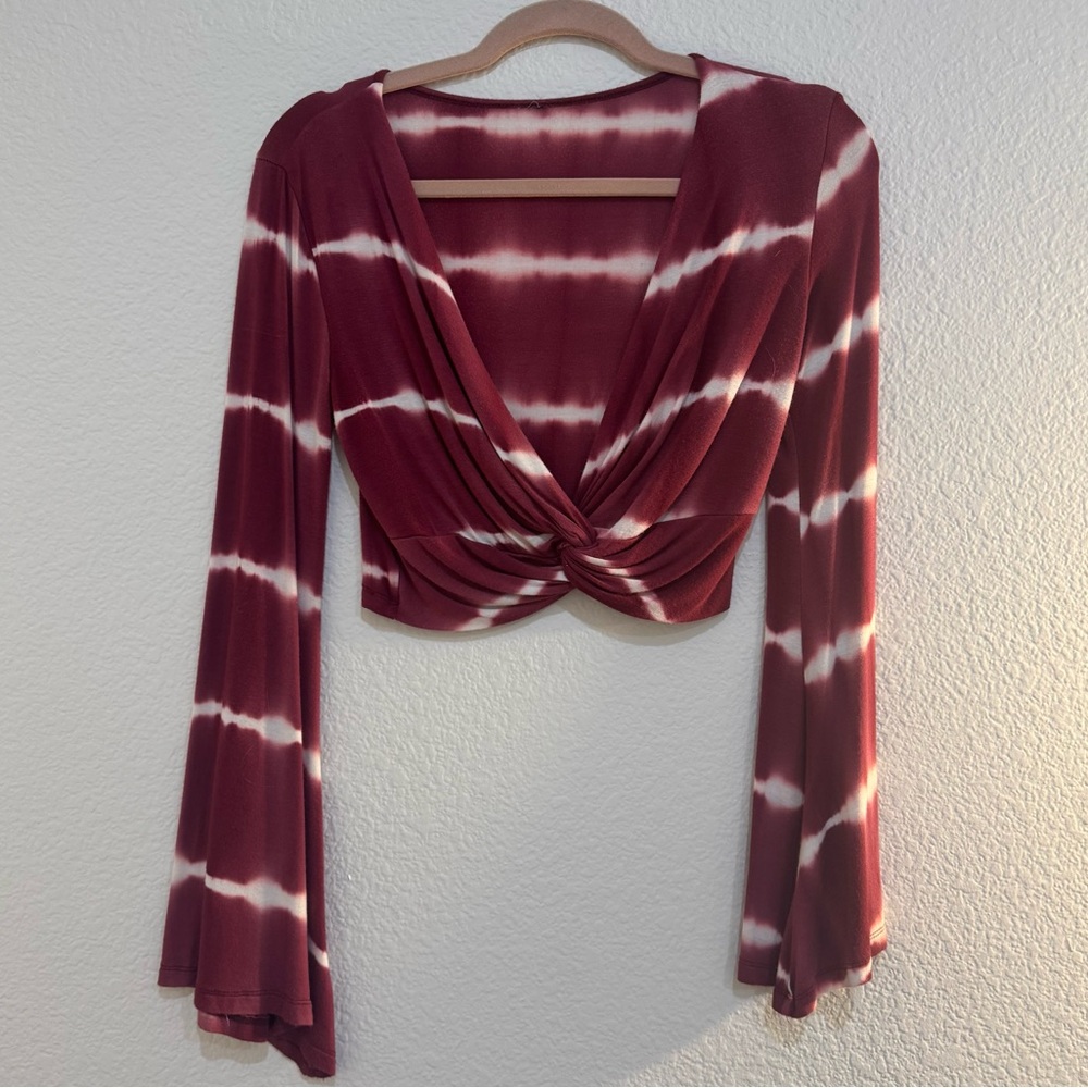Women's Burgundy Tie-Dye Twist Front Top